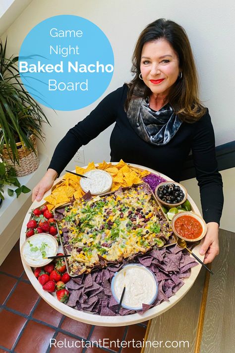 For a family dinner or lunch this next week, serve a Game Night Baked Nacho Board! Get it on the table in thirty minutes and have fun! Nacho Board, Autumn Appetizers, Nacho Salad, How To Make Nachos, Baked Nachos, Vegetarian Nachos, Date Night Dinner, Breakfast Ingredients, Charcuterie Inspiration