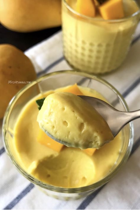 Vegan Mango Mousse Vegan Mango Mousse, Mango Mousse Recipe, Mango Desserts, Mango Dessert Recipes, Plantain Recipes, Mango Mousse, Mango Dessert, Mango Recipes, Mousse Recipes