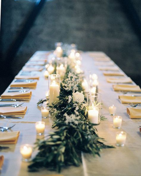 Wedding Table Garland, Greenery Wedding Centerpieces, Wedding Candles Table, Winter Wedding Table, Winter Wedding Centerpieces, Table Garland, Tafel Decor, Candle Wedding Centerpieces, Olive Branches