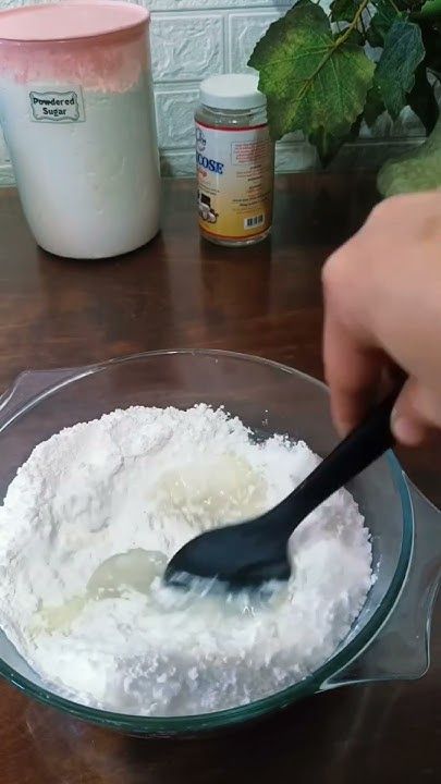 How To Make Gum Paste Recipe, How To Make Gum Paste Flowers, Homemade Gumpaste Recipe, Sugar Paste Recipe, Gumpaste Flowers Tutorial, Gum Paste Recipe, Gumpaste Recipe, Sugarpaste Flowers, Gum Paste Flowers Tutorials