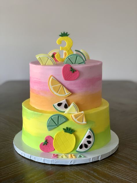 Fruit Themed Cake 2nd Birthday, Fruits Theme Cake, Fruit Theme Cake Ideas, Fruit Themed Birthday Cake, Twotti Fruity Birthday Cake, Tutti Frutti Birthday Cake, Fruit Theme Cake, Fruit Themed Cake, Summer Birthday Cake