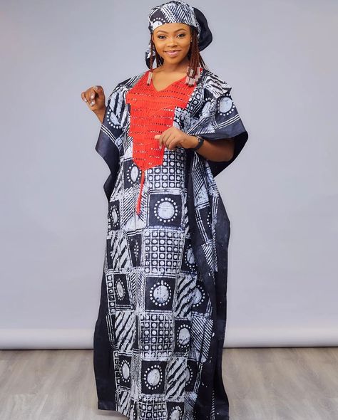 Adire embroidery dress Adire Styles For Women With Embroidery, Bubu With Embroidery, Maxi Dress Too Long Hack, Adire Bubu Styles, Maxi Dress Too Long, Bubu Styles, Boubou Styles, Bubu Gown, Boubou Styles For Women