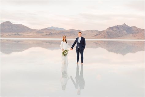 Bonneville Salt Flats Photographer | Everything you Need to Know for Pictures - Tasha Rose Salt Flats Utah, Popular Photo, Bonneville Salt Flats, Utah Bride, Light Wedding, Salt Flats, Gorgeous Sunset, Utah Wedding Photographers, Utah Wedding