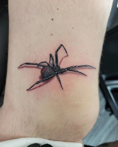 Realistic black widow tattoo done 2021 Black Widow Tattoo Women, Black Widow Tattoo Design, Black Widow Spider Tattoo, Traveling Tattoo, Widow Tattoo, Black Widow Tattoo, Black Widow Spider, Marvel Tattoos, Spider Tattoo