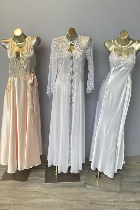 There's nothing like the look and feel of quality silk. These beauties are from Jane Woolrich Couture. Jane Woolrich, Fun Fashion, Sleepwear Robe, Cool Style, Victorian Dress, Bridesmaid Dresses, Couture, Silk, Feelings