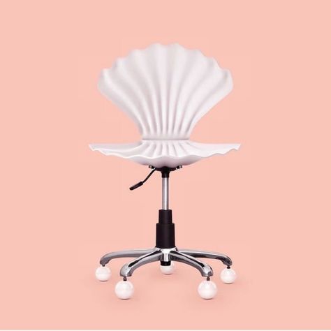 Mermaid Inspiration Shop on Instagram: “The only office chair I’ll sit in 🧜‍♀️ 🐚  #mermaidinspiration” Seashell Chair, Mermaid Inspiration, Mermaid Bedroom, Mermaid Bathroom, Mermaid Room, Chair Desk, Beach Room, Mermaid Decor, Apartment Life