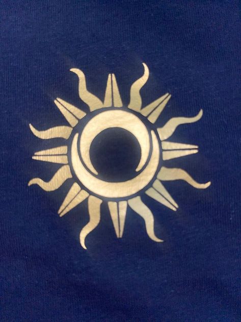 T-Shirt made to order with the Apollo Tattoo Studio Sun/Moon Logo. Symbols Of Nature, Apollo Sun Tattoo, Apollo Tattoo Design, Sun Moon Logo, Apollo Symbol, Sun Moon Aesthetic, Sun And Moon Logo, Sun And Moon Symbol, Sun Logos