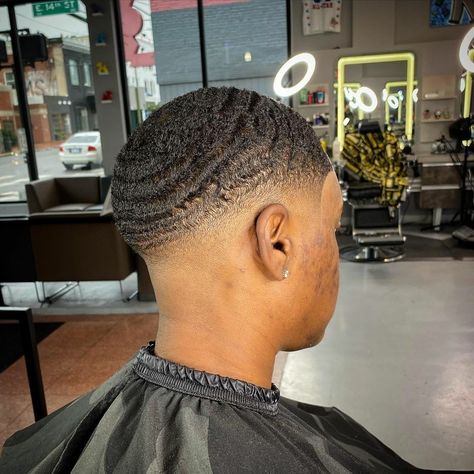 Fade With Waves, Black Boys Haircuts Fade, Black Hair Fade, Drew Outfits, Black Man Haircut Fade, 360 Waves Hair, Boys Fade Haircut, Taper Fade Short Hair, Fade Haircut Designs