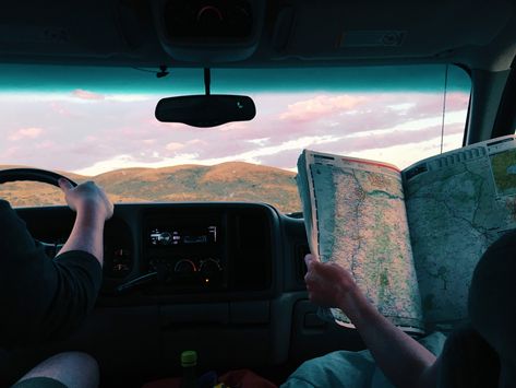 Aesthetic Driving, Map Aesthetic, Friends Uk, Road Trip Uk, Vans Aesthetic, Maps Aesthetic, Teacher Aesthetic, Road Trip Map, Lake Trip