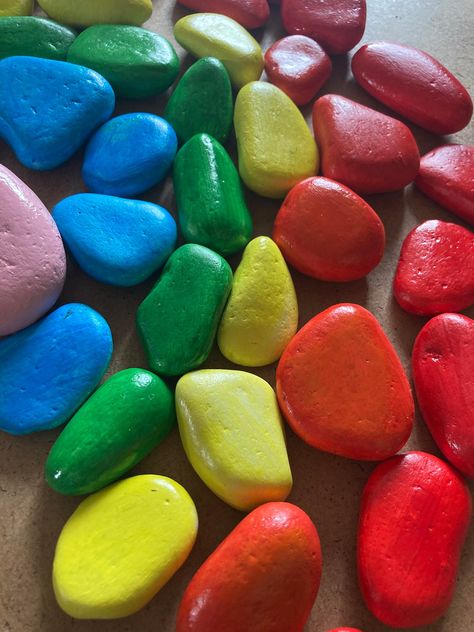 Beautiful 44 stone rainbow match activity  ● Learn and match colours  ● Suitable for ages 4+ ● Fun and easy activity to reinforce early learning skills Details: *A natural sea stone hand-painted and covered in varnish  *The stones are of different sizes.  *Weight of all stones: 1kg Not suitable for small children.  Recommended for ages 4+. It is recommended to supervise children while using the stones. Do not put it in the mouth, may cause choking hazard! Made with Love :) Rainbow Pebbles, Rainbow Rocks, Learning Skills, Easy Activities, Rainbow Party, Hand Painted Rocks, Skills To Learn, Painted Stones, Earth Day