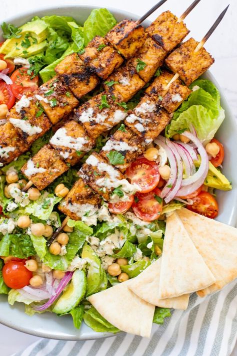 Bbq Tempeh, Vegan Chickpea Recipes, Tempeh Tacos, Quick Vegetarian Dinner, Vegan Greek, Greek Dressing, Vegan Summer Recipes, Tempeh Recipes, Vegan Ranch