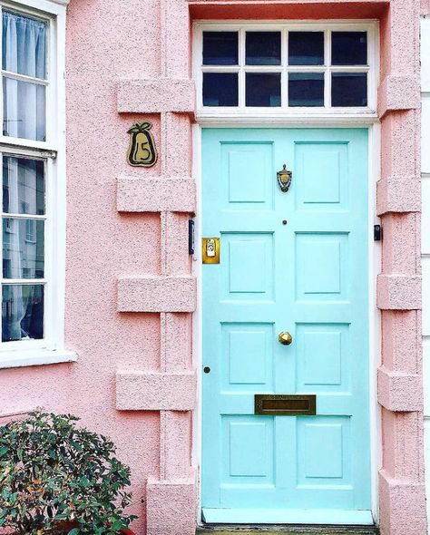 Colorful-Front-Doors-Photography-London-Bella-Foxwell Tiffany Blue Front Door, Blue Door House, Garage Paint Colors, Exterior Paint Combinations, Exterior House Doors, Garage Door Types, Blue Front Door, Garage Door Styles, Beautiful Front Doors