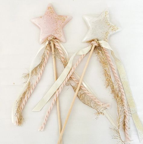 Fairy Spells, Fairy Garden Birthday Party, Flower Girl Wand, Princess Wands, Star Wand, Navy Girl, Princess Diy, Garden Party Birthday, Fairy Wands