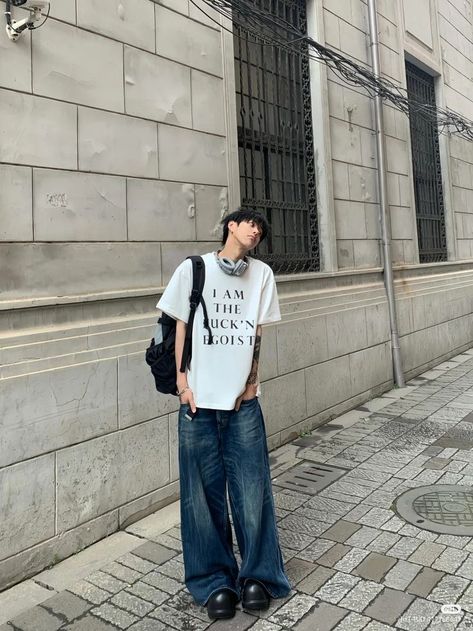 Baggy Street Wear Men, Y2k Outfits Men, Korean Street Fashion Men, Beach Outfit Men, Jeans Outfit Men, Outfit Korean Style, Trendy Boy Outfits, Doyoung Nct, Clothing Shops