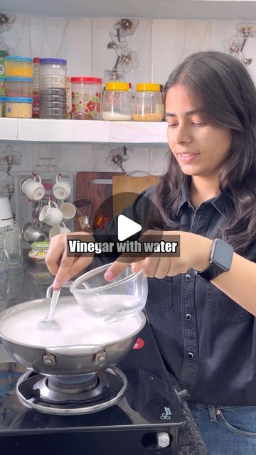 Recipe Racer on Instagram: "Brown Rasgulla 😋😍

#rasgulla #easy #viralvideos #healthy #reels #reelsvideo #foodies #dessert #reel #sweet #barfi #cooking #sweets #rasgulla #recipe" Rasgulla Recipe Video, Rasgulla Recipe, Cooking Sweets, December 19, Food Videos, Dessert, On Instagram, Instagram