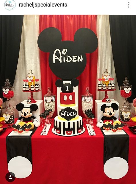 Mickey Mouse Theme Birthday Party Dessert Table and Decor Baby Outfits For Boys, Γενέθλια Mickey Mouse, Mickey First Birthday, Mickey 1st Birthdays, Mickey Mouse Bday, Mickey Mouse Themed Birthday Party, Fiesta Mickey Mouse, Mickey Mouse Baby Shower, Mickey Mouse First Birthday