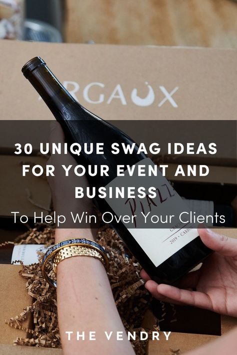 The thoughtful selection of meaningful, impactful branded items for a conference, product launch, or marketing campaign plays directly into your company’s desire for distinct and well-ordered messaging. The right event swag makes for a memorable event. Check out this range of suggestions and ideas for branded swag, inspired by the growing trends of 2022. Promotional Giveaway Ideas, Branded Items For Events, Grand Opening Swag Bag Ideas, Vip Swag Bag Ideas, Gala Giveaway Ideas, Clothing Brand Launch Party Ideas, Gala Swag Bag Ideas, Swag Ideas For Events, Conference Swag Bag Ideas