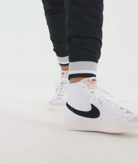 NIKE BLAZER SNEAKERS [Video] | Sneakers nike, Sneakers, Nike Carrie Bradshaw Shoes, Blazer Sneakers, Nike Blazer 77, Shoes Video, Shoe Advertising, Winter Coat Outfits, Shoes Names, Vintage Shirt Dress, Nike Blazers