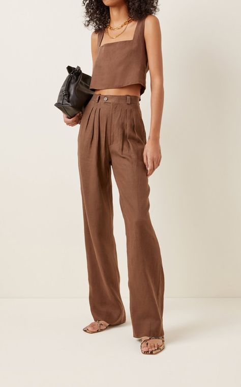 Brown Vibe, Linen Trousers Outfit, Wine Outfit, Linen Pants Outfit, White Slacks, Mom Jeans Outfit, Trouser Outfit, Cream Pants, Linen Crop Top