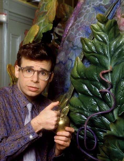 Seymour Krelborn and Audrey II Lil Shop Of Horrors, Little Shop Of Horrors Costume, Rick Moranis, Audrey Ii, Tv Musical, Paisley Fashion, The Rocky Horror Picture Show, Dream Theater, Little Shop Of Horrors