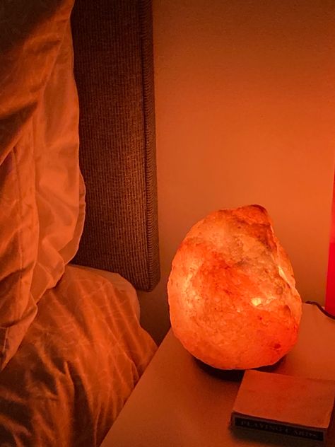 Insence Aesthetic, Salt Lamp Aesthetic, Salt Lamps, Himalayan Salt Lamp, Salt Lamp, Visual Aesthetics, Cute Bedroom Decor, Foto Ideas Instagram, Cozy Room