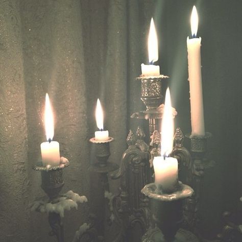 A Perfect Place... Little Dorrit, Yennefer Of Vengerberg, Victorian Aesthetic, Dark Images, Slytherin Aesthetic, White Witch, Candle Aesthetic, Arte Obscura, Academia Aesthetic