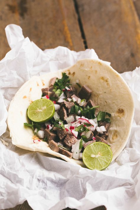 How to Cook Lengua in a Slow Cooker (Beef Tongue) - Sweet Life Lengua Recipe, Tongue Tacos, Sunday Morning Breakfast, Beef Tongue, Crock Pot Tacos, Recipe Page, How To Cook Beef, Bay Leaves, Crockpot Meals