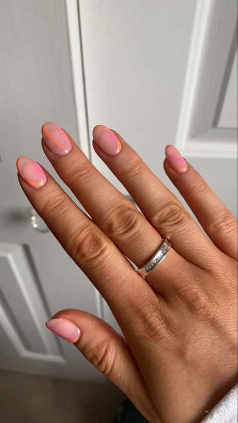 Pink and orange swirls on nude nails. BIAB, gel nails. Nails Inspiration Summer, Pink Nail Art, Nude Nails, Pink Nails, Nails Inspiration, Pink And Orange, Gel Nails, Nail Art, Orange