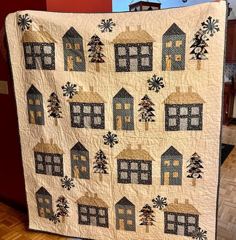 Christmas Present Quilt, Trees Quilt, Quilt Houses, Picture Blocks, Tree Quilt Block, Village Quilt, House Quilt Block, House Quilt Patterns, Christmas Quilt Blocks