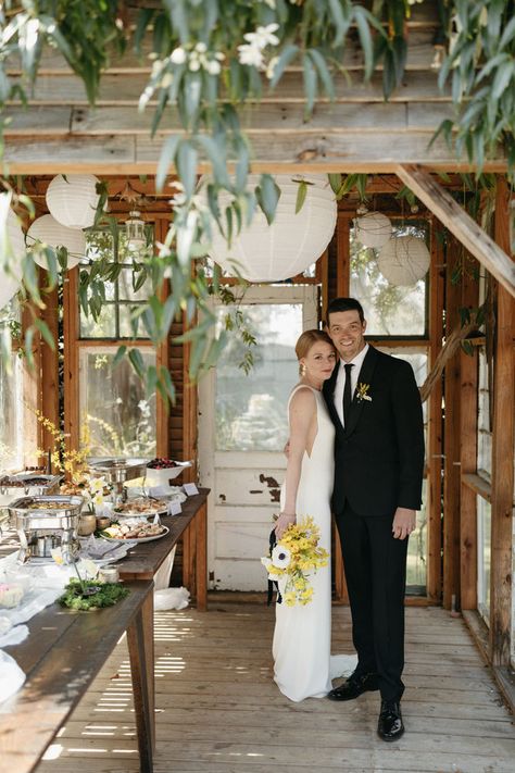 Garden Wedding Casual, 40 Person Wedding, Backyard Lake Wedding, Ranch Wedding Ideas, Chill Wedding, Anti Bride, Wedding Options, Montana Wedding, Let's Get Married