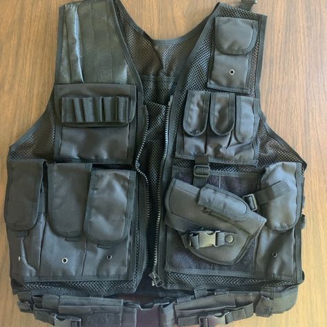 Men’s Xl Tactical Vest, New Without Tags Blue Nike Tracksuit, Tool Vest, 40k Sisters Of Battle, Armor Vest, Yellow Beanie, Military Vest, Family Pjs, Black Leather Vest, Nike Tracksuit