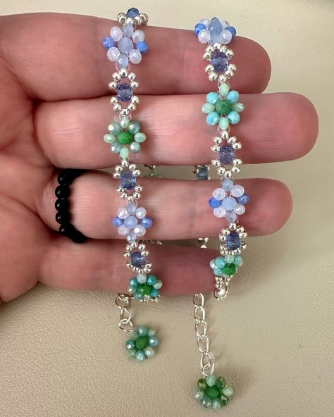 NEW! NEW! NEW! 🌟 🤎 Take advantage of our offers on our online jewelry store 💫www.chicgabellajewelry.com💫 • • Follow👉@chic_gabella_jewelry • • • #handmadejewelry #beadsjewelry #diy #smallbusiness #shopsmall #supportsmallbusiness #jewellerydesign #jewellerymaking #jewelleryoftheday Dream Bracelet, Womens Silver Jewelry, Lovers Bracelet, Silver Necklaces Women, Gold Jewelry Sets, Silver Earrings Handmade, Gold Bracelet For Women, Women's Jewelry Sets, Silver Jewellery Sets