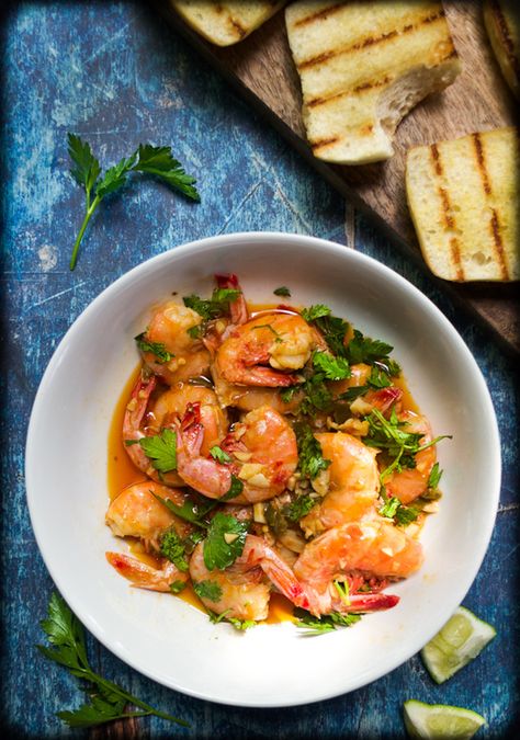 Weekly meal plan: Yucatan Shrimp at Shock Munch | Cool Mom Picks | Click for 5 easy meals for your Labor Day cookouts…and the rest of the week #weeklymeal #easyrecipes #cookout Yucatán Shrimp, Yucatan Shrimp Recipe, Yucatan Recipes, Mexican Apps, School Night Dinners, Allergy Diet, Mexican Shrimp Recipes, Restaurant Copycat, Food Seafood