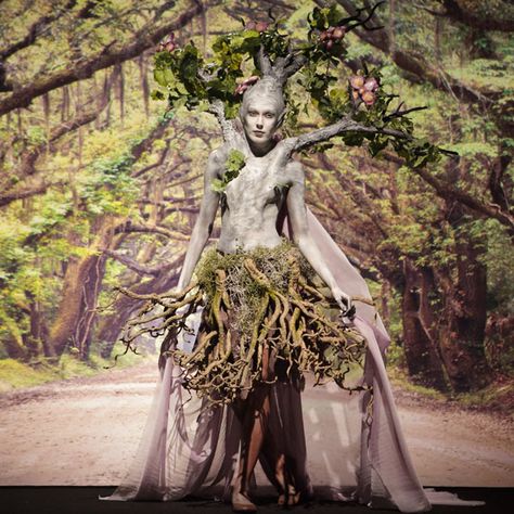 Roy , #FaceOff Season 5 – Mother Earth Goddess Earth Goddess Costume, Monster Halloween Costumes, Elemental Costume, Goddess Silhouette, Face Off Makeup, Face Off Syfy, Mother Earth Goddess, Earth Elemental, Mother Nature Goddess