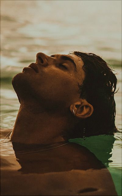 Water Photoshoot Men, Underwater Photoshoot Men, Male Water Photoshoot, Men Sea Photography, Men’s Underwater, Healthy Man, Men Beach, Beach Photoshoot, Man Swimming