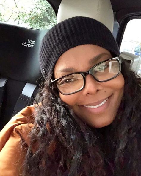 Janet Jackson on Instagram: “Happy 🦃 U guys! I’m so thankful to each and every one of you, my friends, family and of course my baby. 🤗” Janet Jackson Son, Janet Jackson Baby, Janet Jackson Videos, Janet Jackson Rhythm Nation, Rhythm Nation, Dolphin Images, Friendship And Dating, King Of Music, Universal Language