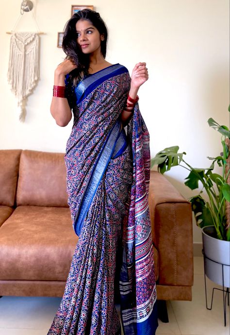 Elegant Wear, Linen Sarees, Printed Sarees, Indian Fashion, Saree, How To Wear