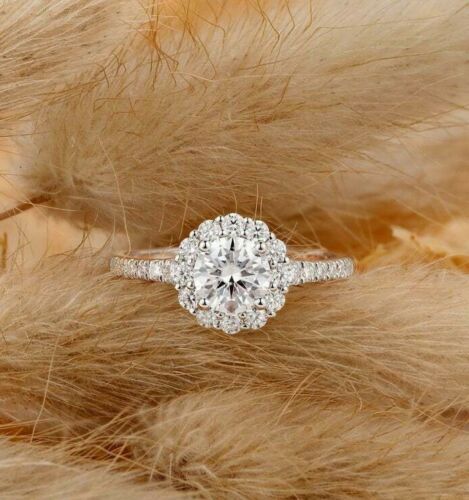 Engagement Rings Halo, Round Halo Ring, Moissanite Halo Ring, Round Halo, Diamond Halo Engagement Ring, Bridal Engagement Rings, Halo Diamond Engagement Ring, Ring Engagement, Halo Ring