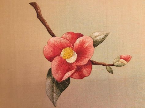 Camellia Embroidery, Japanese Screen, Watercolor Projects, Silk Embroidery, Flower Pictures, Embroidery Projects, Amazing Flowers, Embroidery Flowers, Maple Leaf Tattoo