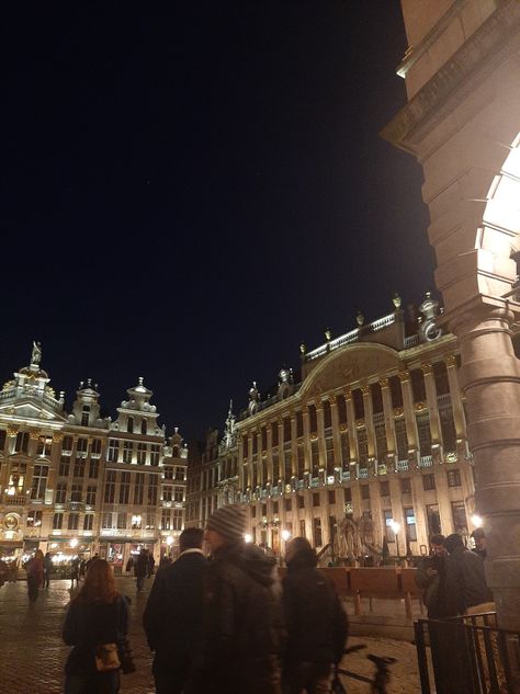 Old architecture of the Grand Place of Bruxelles at night Pinterest Famous, Grand Place, Dream Places, Brussels, At Night, Dolores Park, Quick Saves