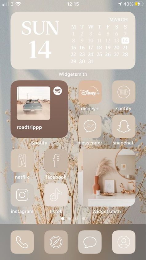 Neutral Phone Widget Ideas, Ipad Lockscreen Aesthetic Beige, Cream Homescreen Layout, Beige Homescreen Aesthetic, Aesthetic Beige Homescreen, Beige Homescreen Layout, Apple Unboxing, Beige Homescreen, Widget Backgrounds