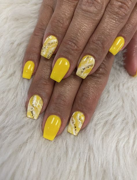 Yellow Foil Nails, Yellow Marble Nails Acrylic, Yellow Marble Nails, Trendy Nails Yellow, Coral Nails With Design, Sweet Nails, Yellow Nail Art, Yellow Nails Design, Yellow Nail