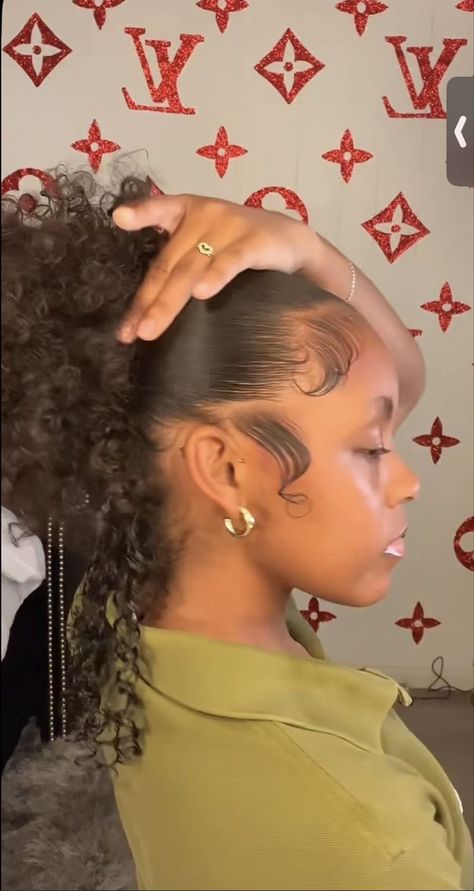 Half Up Half Down Hairstyle, Down Hairstyle, Mixed Curly Hair, Old Hairstyles, Quick Natural Hair Styles, Cute Curly Hairstyles, Girls Natural Hairstyles, Protective Hairstyles Braids, Curly Hair Styles Easy