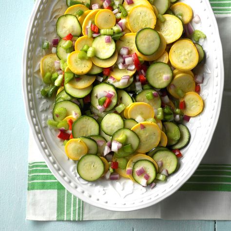 Salad Recipes With Chicken, Healthy Salad Dressing Recipes, Salad Dressing Recipes Healthy, Make Ahead Salads, Summer Food Party, Recipes With Chicken, Farmers Market Recipes, Zucchini Salad, Squash Salad