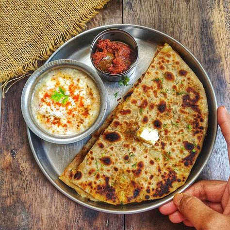 Aloo Paratha, Tandoori Recipes, Tikka Recipe, Punjabi Food, Healthy Bread Recipes, Marinated Mushrooms, Tasty Bread Recipe, Desi Food, Zucchini Bread Recipes