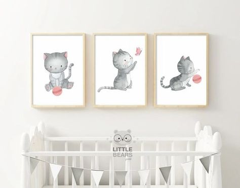 Cat Nursery Theme, Cat Themed Nursery, Baby Room Paintings, Girly Nursery, Cat Bedroom, Cat Nursery, Board Wallpaper, Girl Nursery Themes, Wall Art Diy