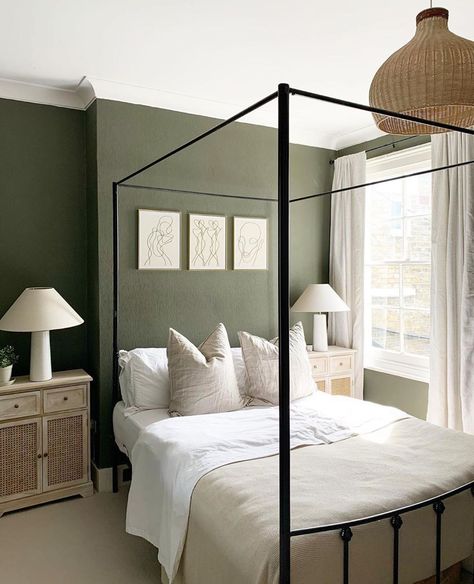 Paint & Paper Library on Instagram: “‘Hornblende’ is a serious, deep green. Combine with ‘Stone V’ for a contemporary finish.  Image: @london.reno.life” Room Color Ideas Bedroom, Guest Bedroom Colors, Olive Green Bedrooms, Sage Bedroom, Guest Room Colors, Monochrome Bedroom, Green Bedroom Decor, Sage Green Bedroom, Bedroom Colour Palette