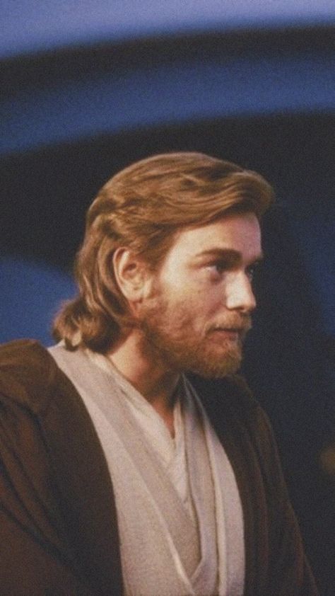 Ewan Mcgregor Obi Wan, Obi One, Star Wars Attack Of The Clones, Star Wars Cast, Star Wars Obi Wan, Attack Of The Clones, Star Wars Men, Ewan Mcgregor, Star Wars Pictures