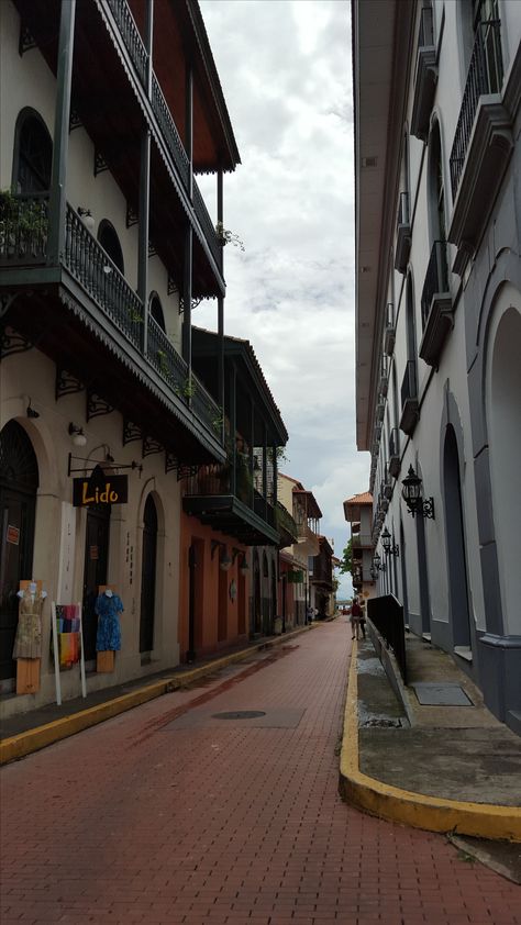 Casco Viejo, Panamá, Centroam�érica. City Vibes, City Vibe, Panama, Road