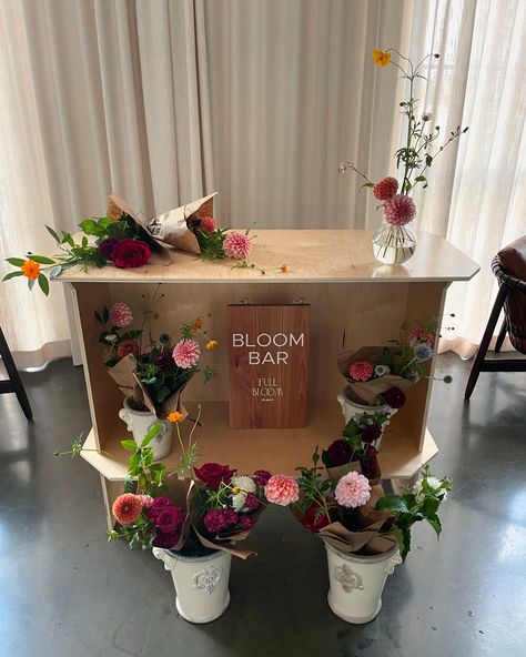 The @ShopPOPDisplays portable wooden counter makes our floral pop ups so much prettier! The set up is sleek, it breaks down into 5 easily transportable pieces, and it helps us have to think less about how we will display flowers at all of the events. I decided to use the back as the front, but we will use both sides. It is really the best idea for a pop-up bar, hostess stand, or any mobile counter need. Use my code ‘LH5’ for a discount and elevate your next event with the perfect display so... Hostess Stand, Pop Up Bar, Wooden Counter, Flower Shops, Pop Ups, Flower Shop, I Decided, Pop Up, Sleek